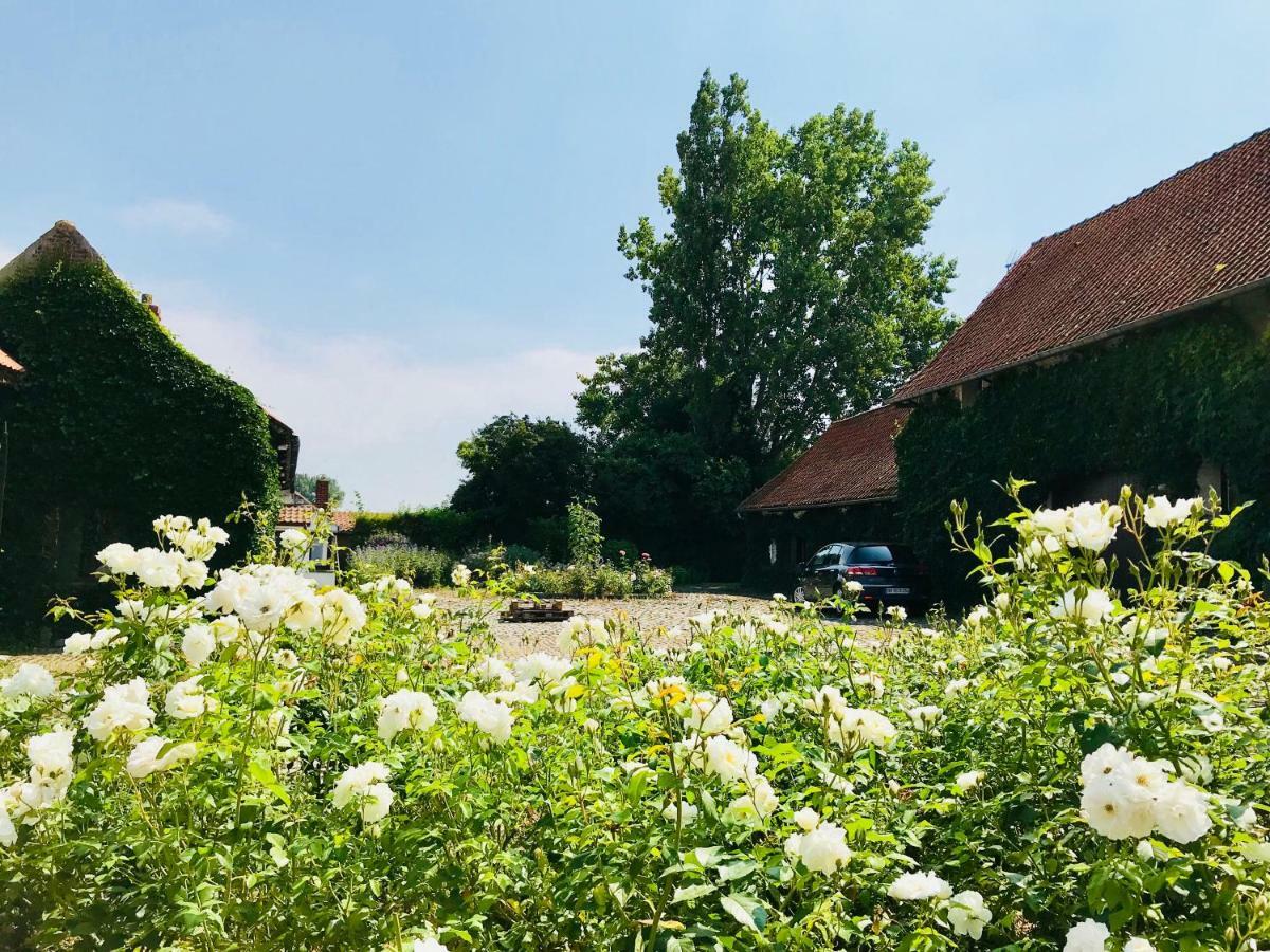 Апартаменты La Ferme Des Roses Турне Экстерьер фото